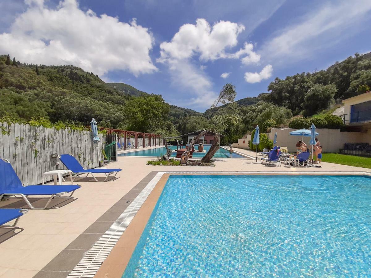 Evergreen Apartments Агиос-Гордиос Экстерьер фото
